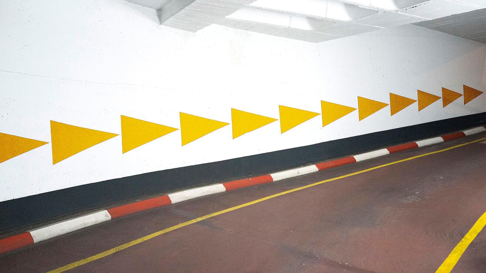 Lade dir die Academy App jetzt für iOS herunter